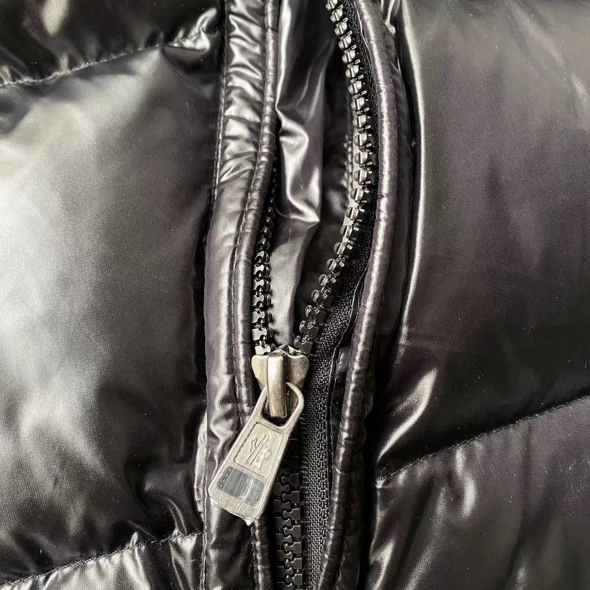 Moncler Puffer Jacket Maya