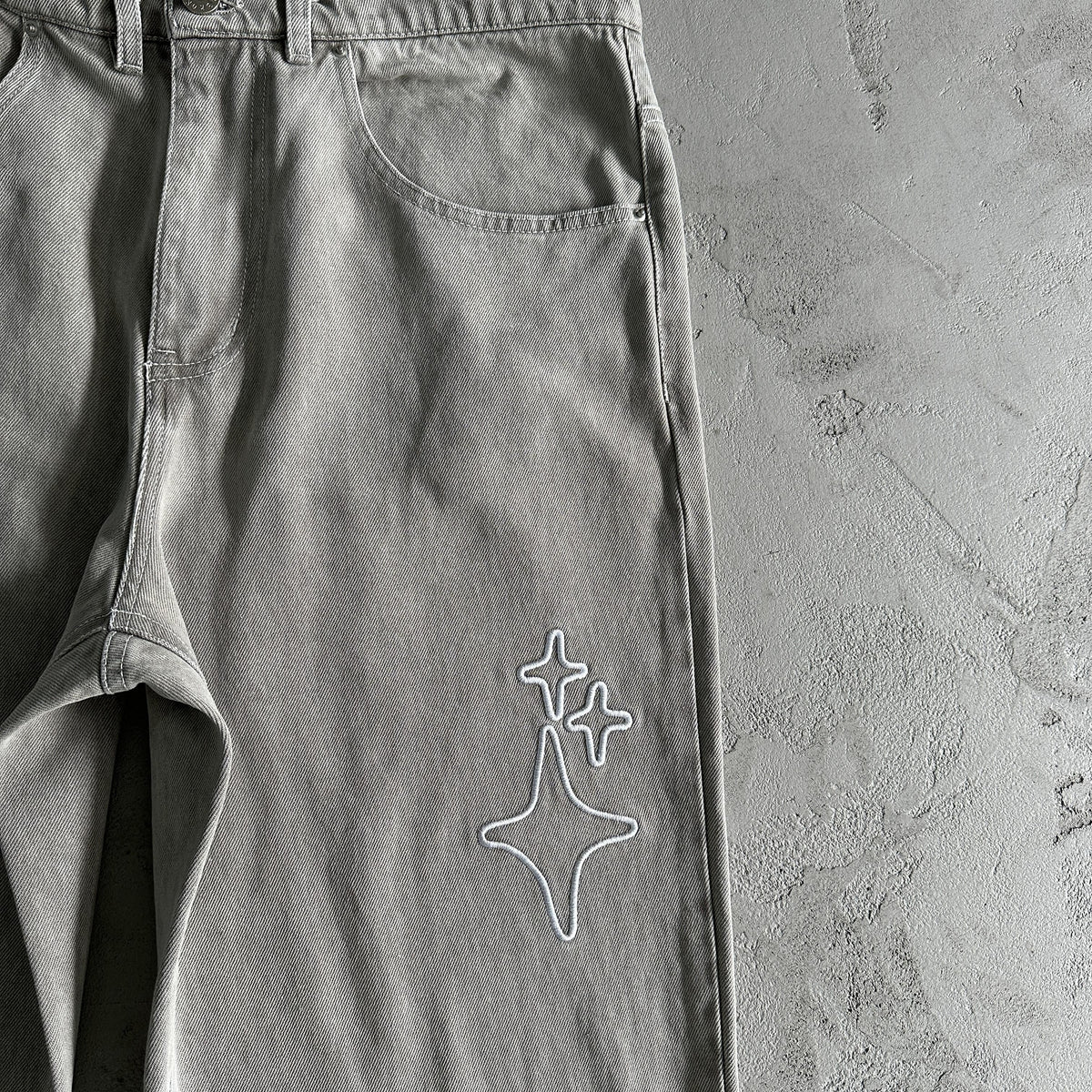 Broken P White Star Pants