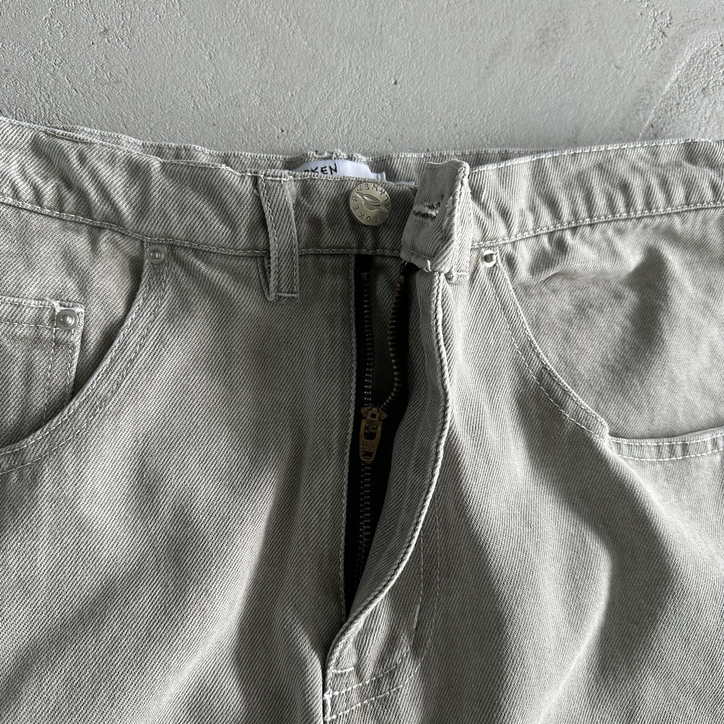 Broken P White Star Pants